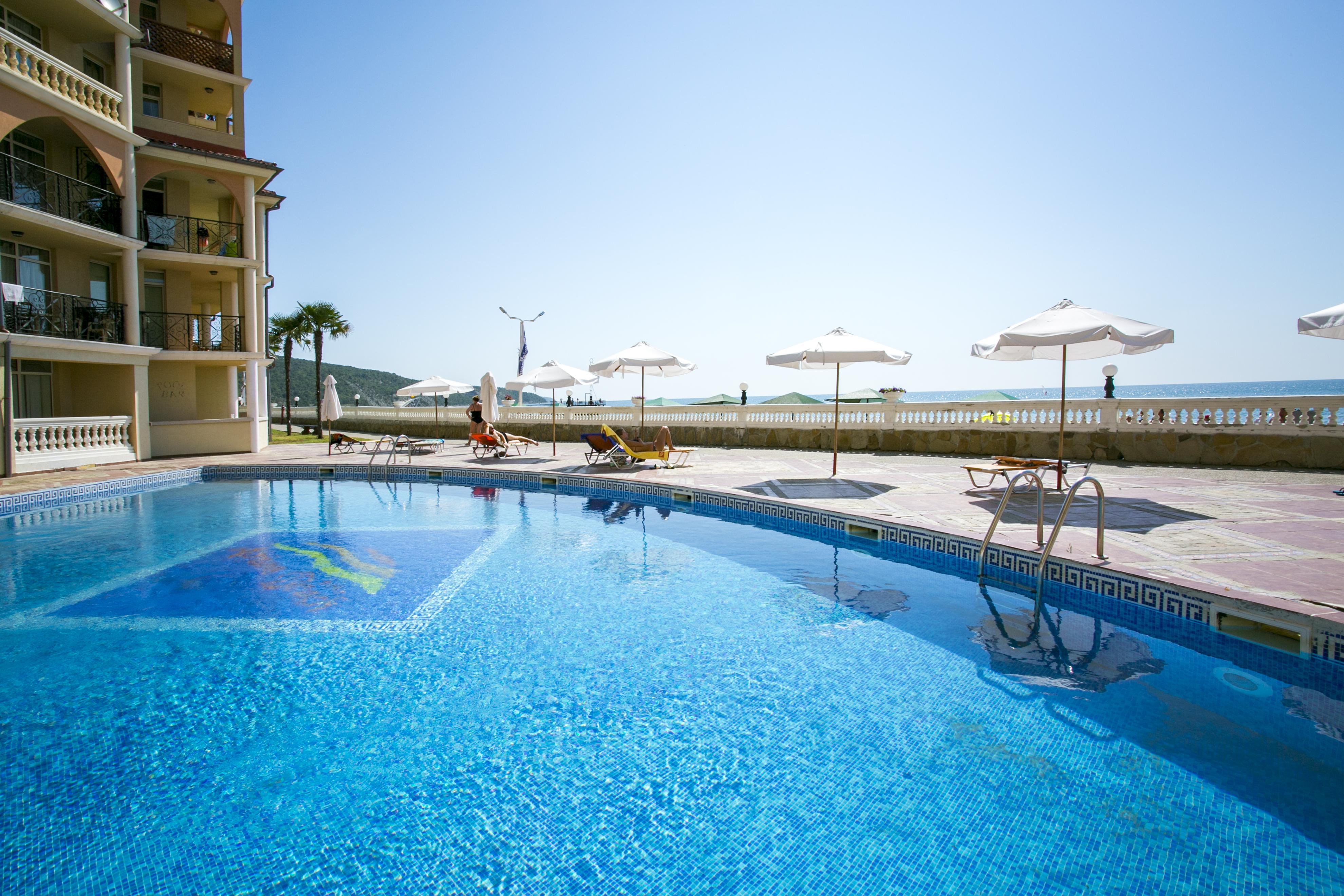 Atrium Beach Hotel Elenite Eksteriør billede