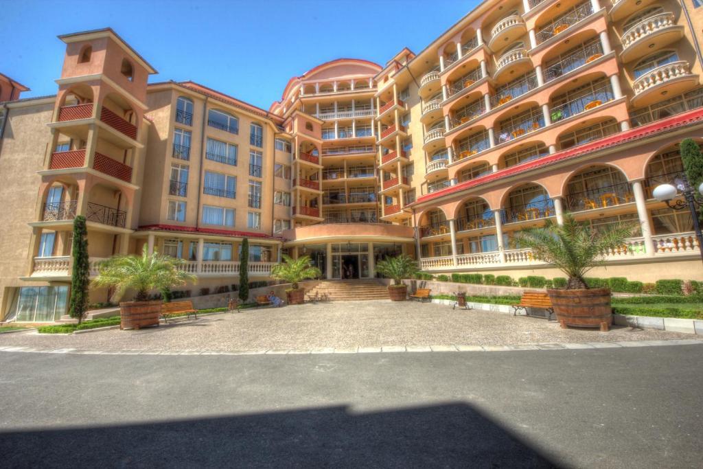 Atrium Beach Hotel Elenite Eksteriør billede