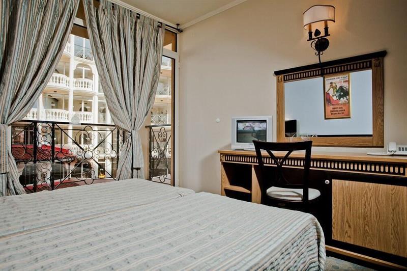 Atrium Beach Hotel Elenite Eksteriør billede